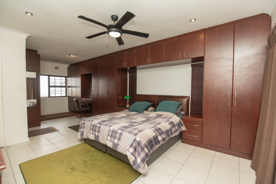 4 Bedroom Property for Sale in Humewood Eastern Cape